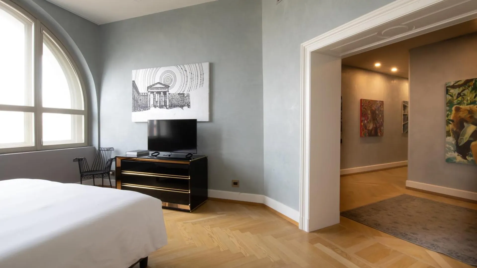 Galleria Vik Milano - Townhouse Galleria - Small Luxury Hotels Of The World 5*, Milan Italy
