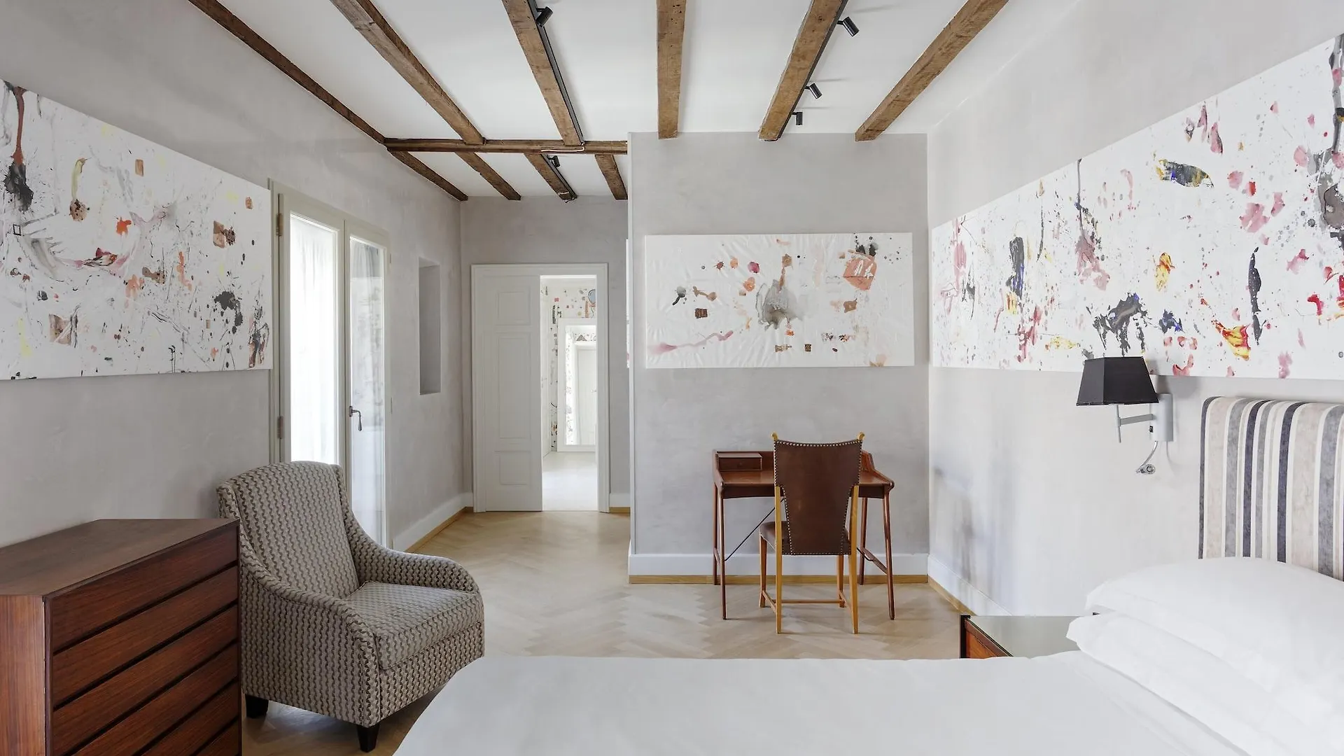 Galleria Vik Milano - Townhouse Galleria - Small Luxury Hotels Of The World 5*, Milan Italy